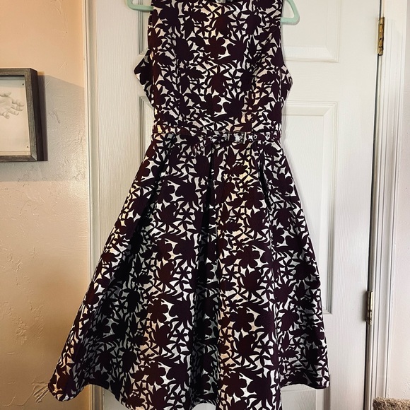 💟 Showstopper Belted Cocktail Dress Size 12 - Picture 3 of 9